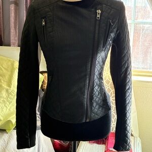 Elegant Black Quilted Leather Jacket